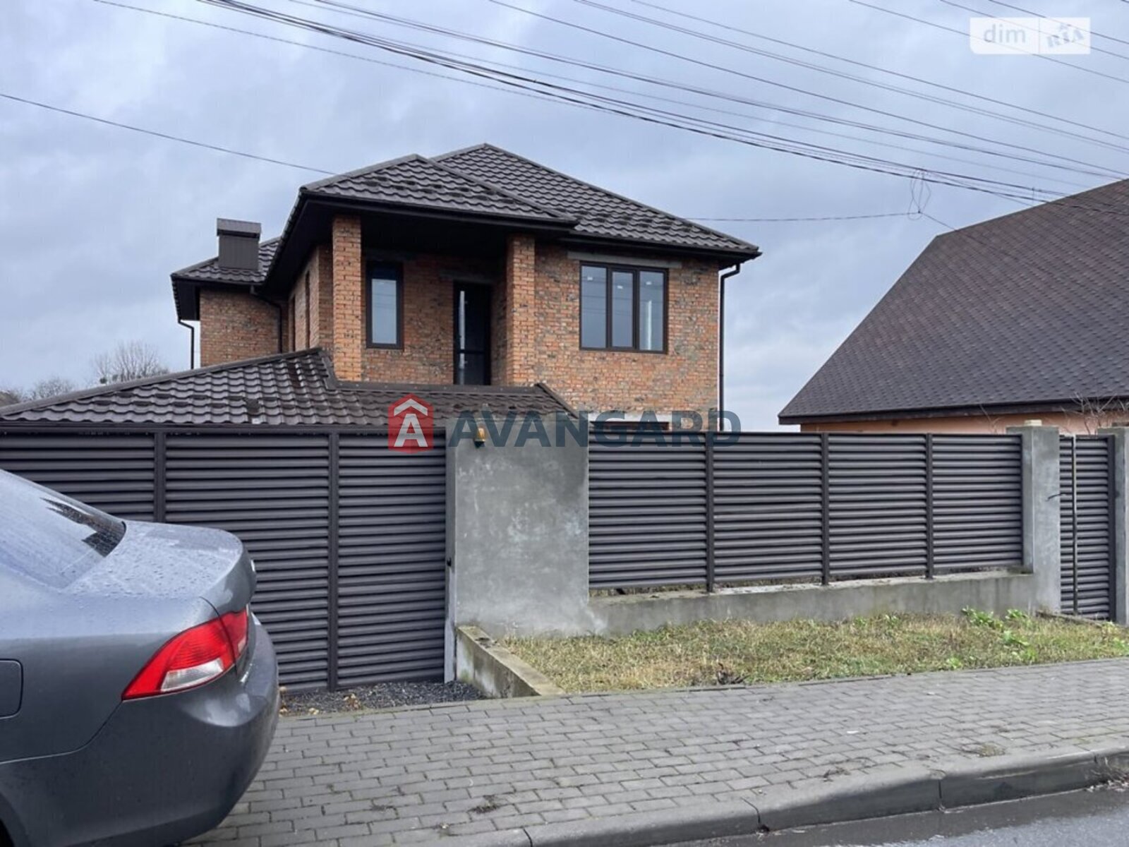 �������, 230 ��.�. ���� 3