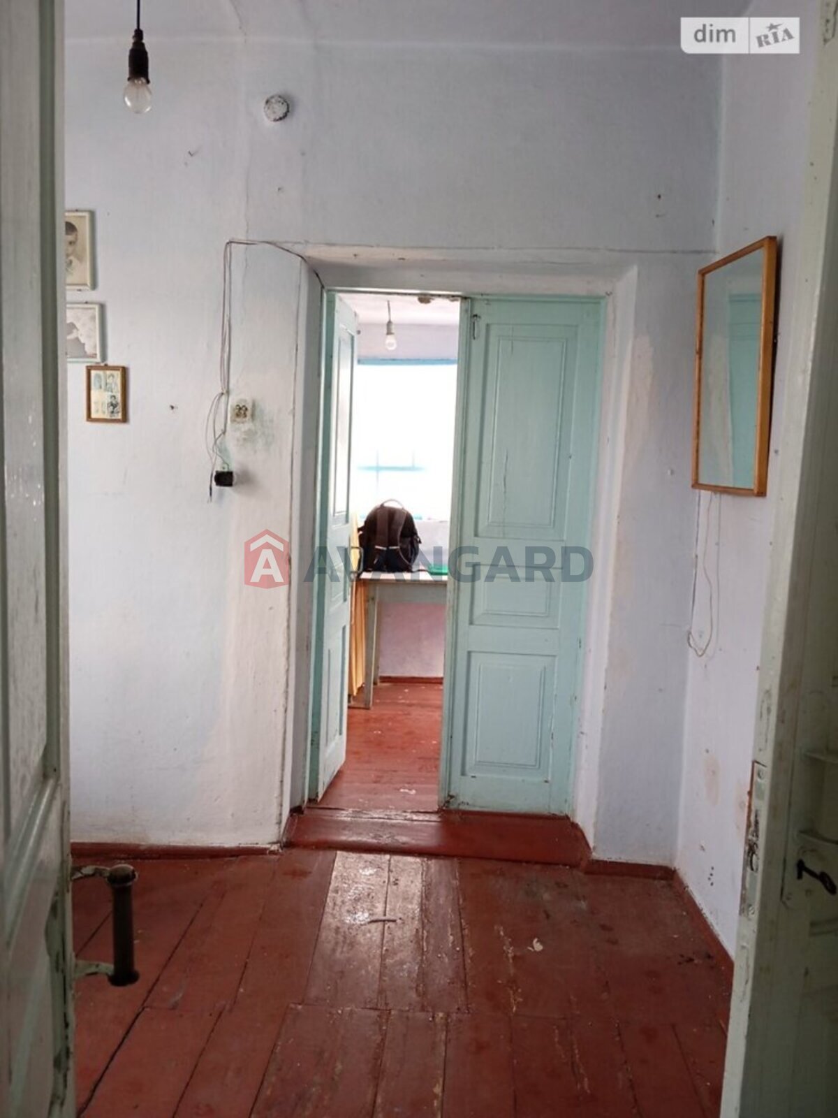 ������� �������, 47 ��.�. ���� 13