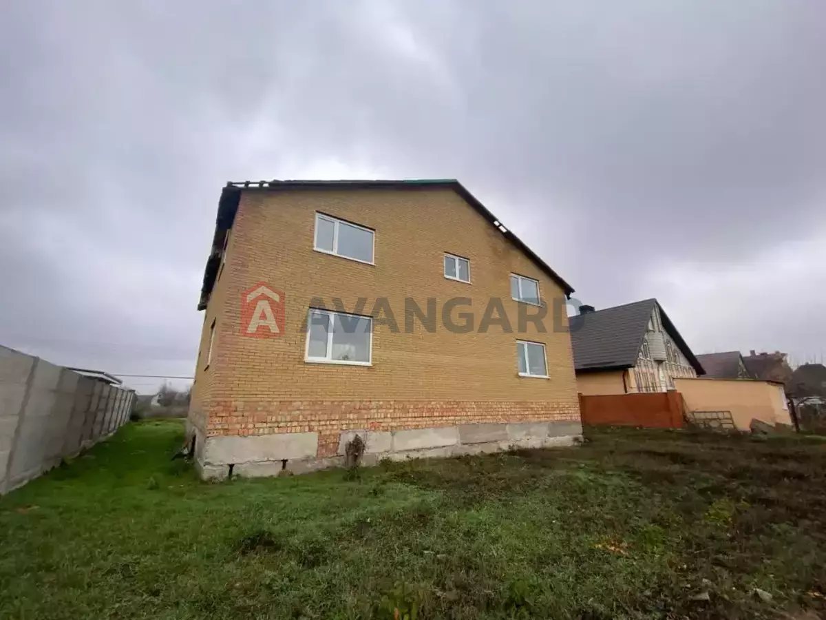 �������, 280 ��.�. ���� 8