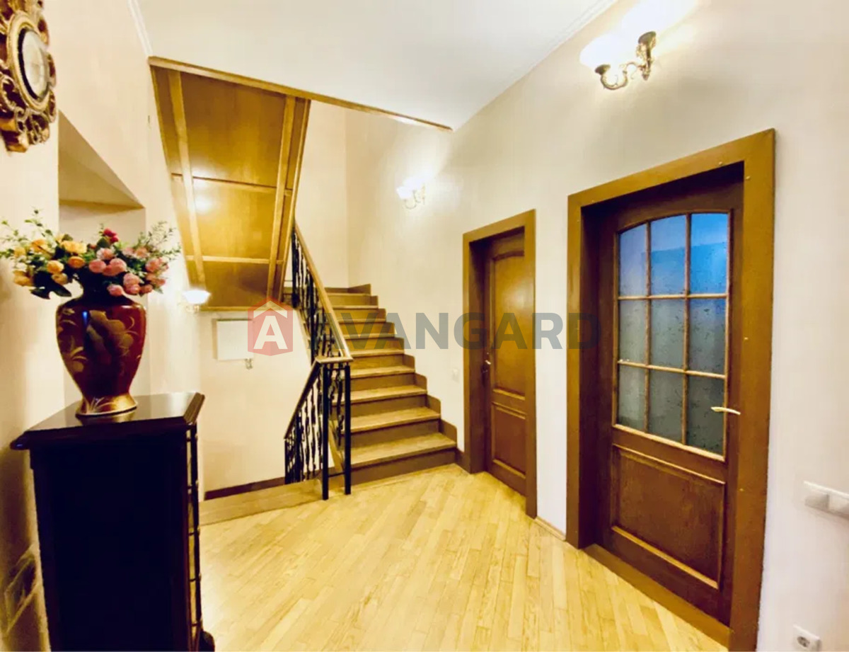 ���, 419 ��.�. ���� 12