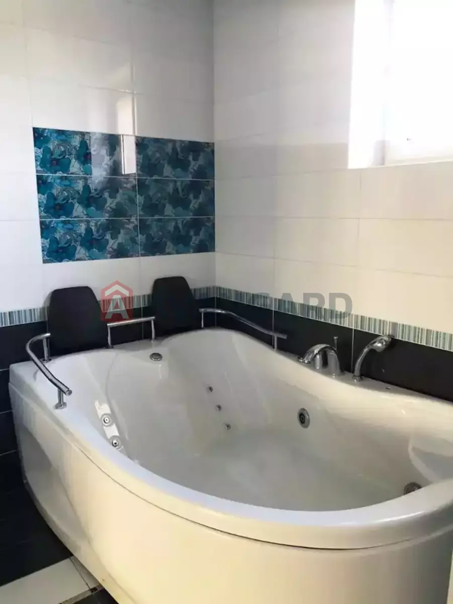 �������, 159 ��.�. ���� 30