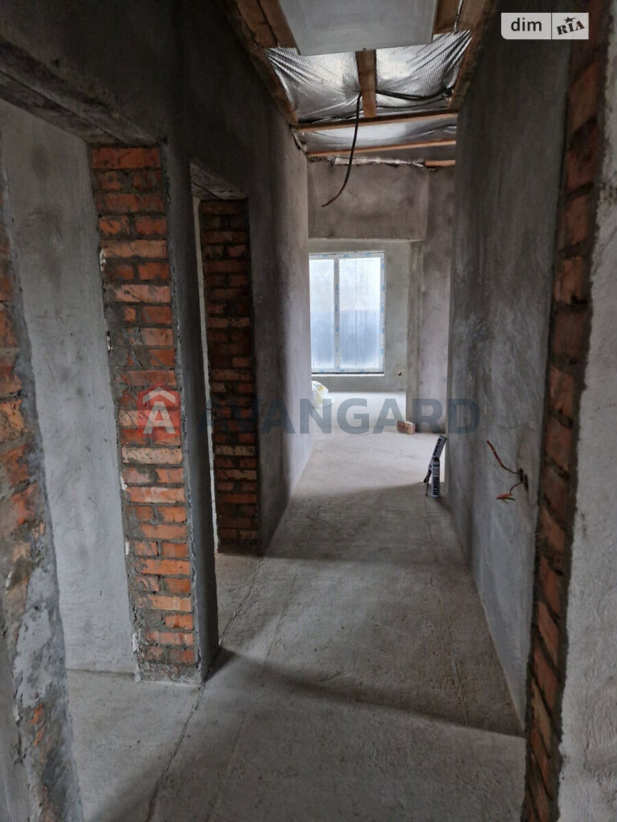 �������, 100 ��.�. ���� 6