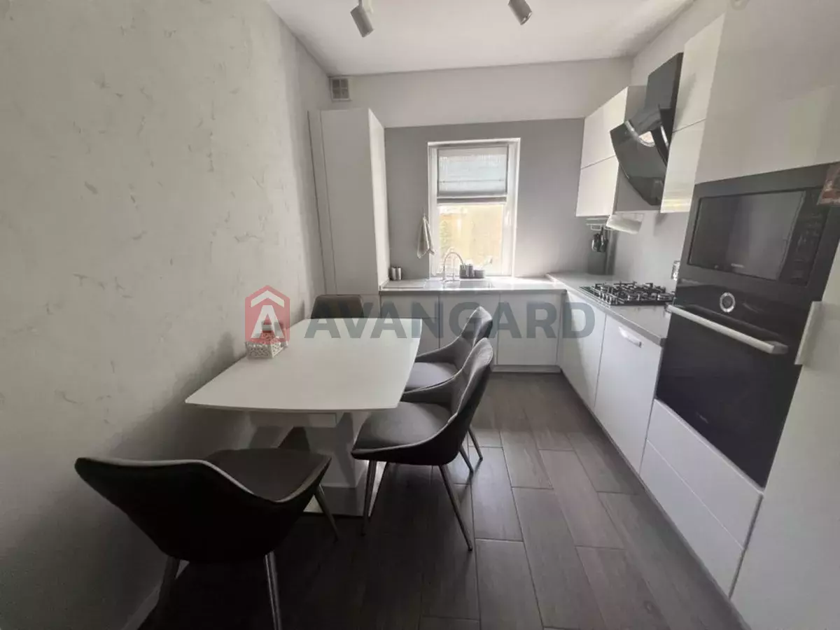 ���, 148 ��.�. ���� 8