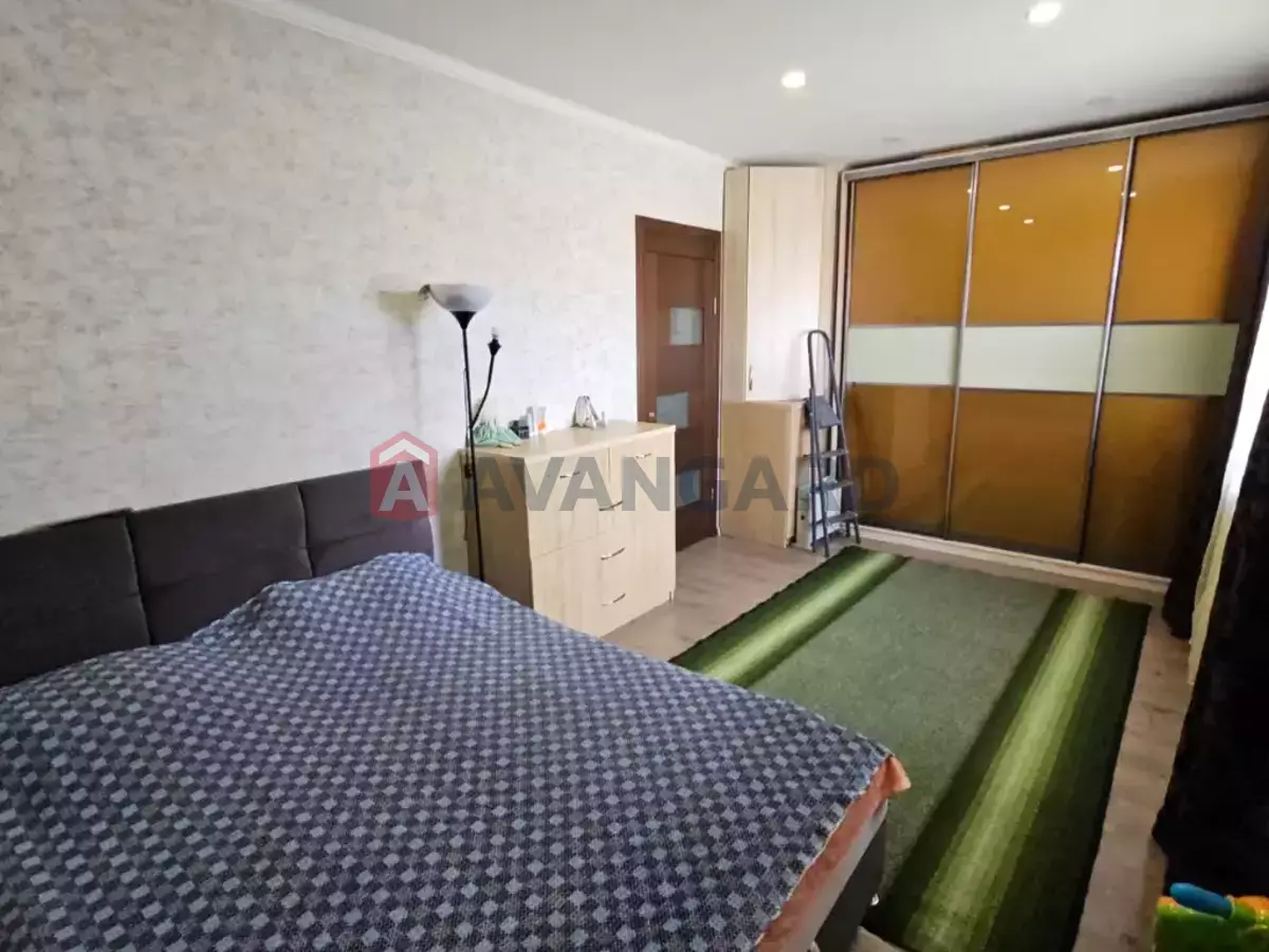 �������, 70 ��.�. ���� 6