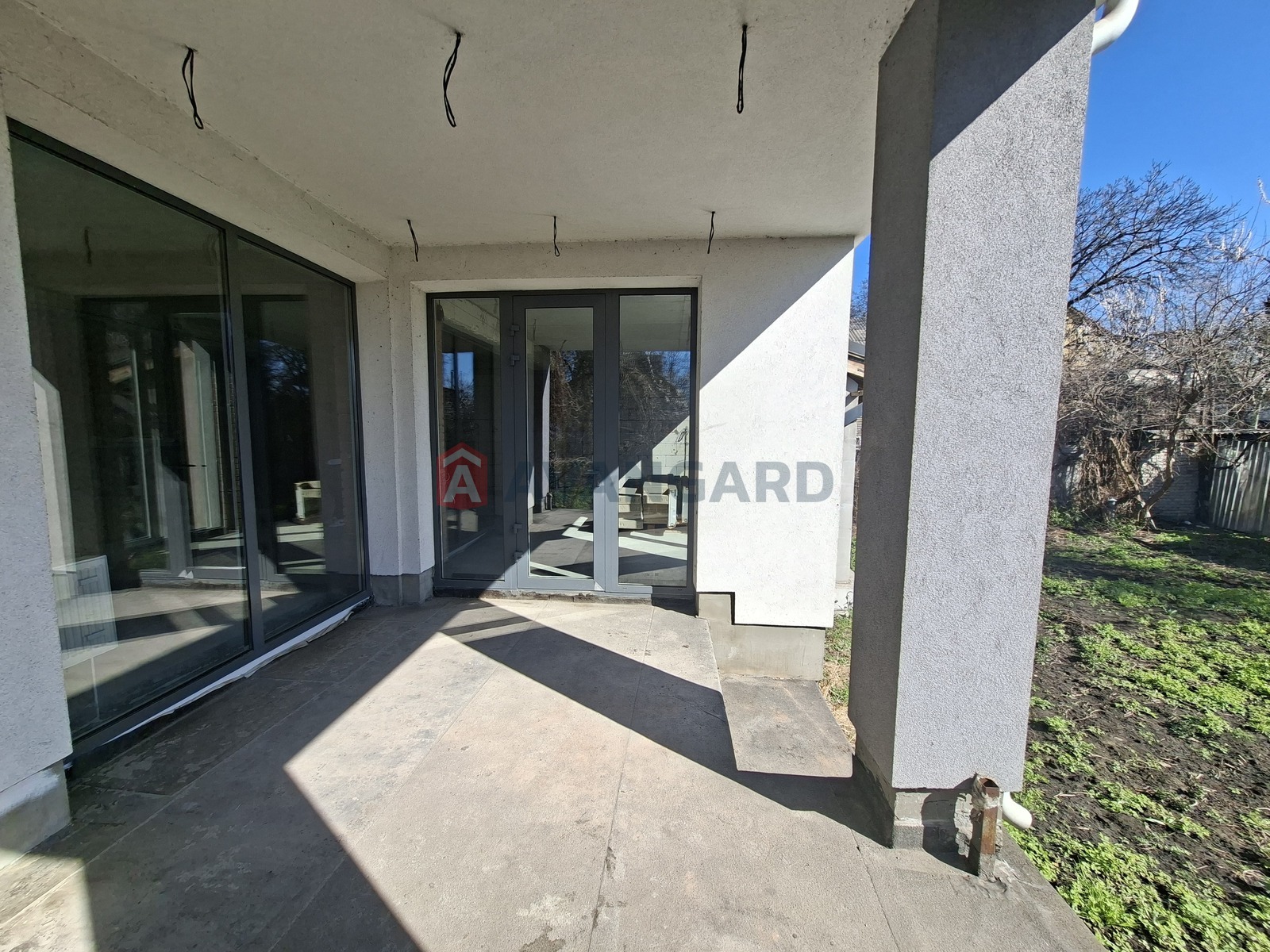 �������, 182 ��.�. ���� 3