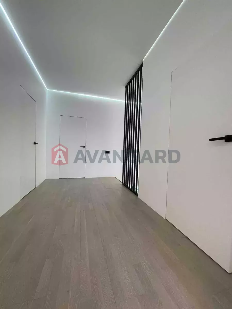 ���, 175 ��.�. ���� 8