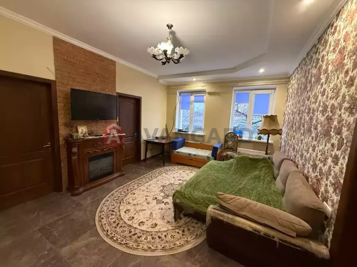 ������� �������, 72 ��.�. ���� 16