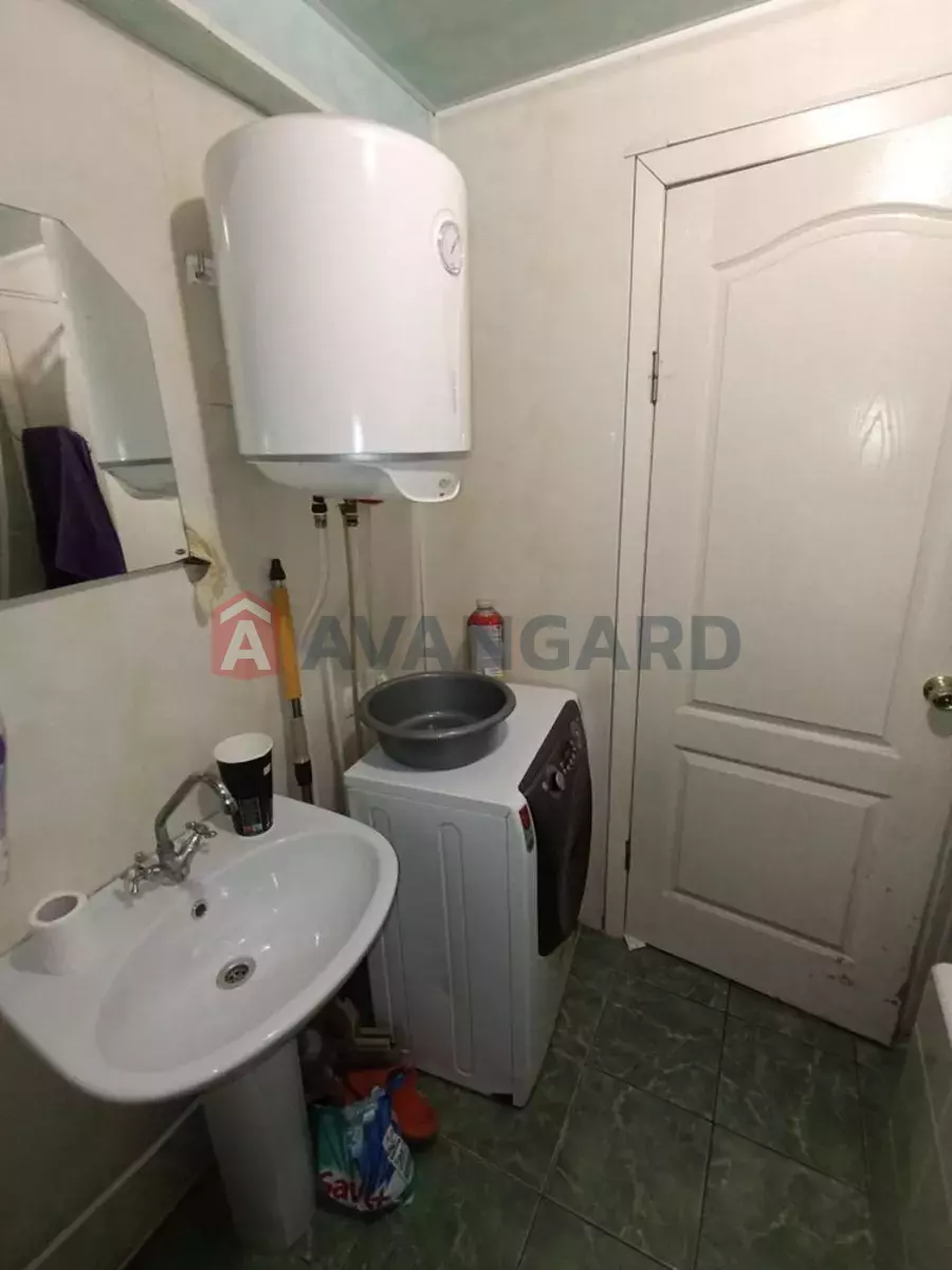 ������� �������, 40 ��.�. ���� 4