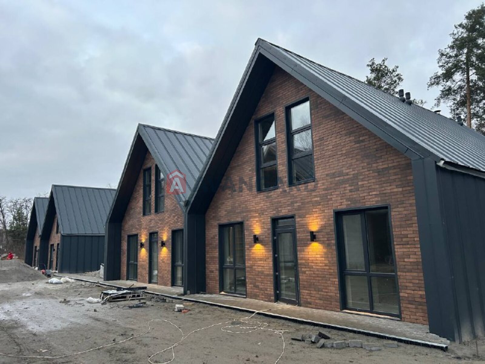 �������, 137 ��.�. ���� 4