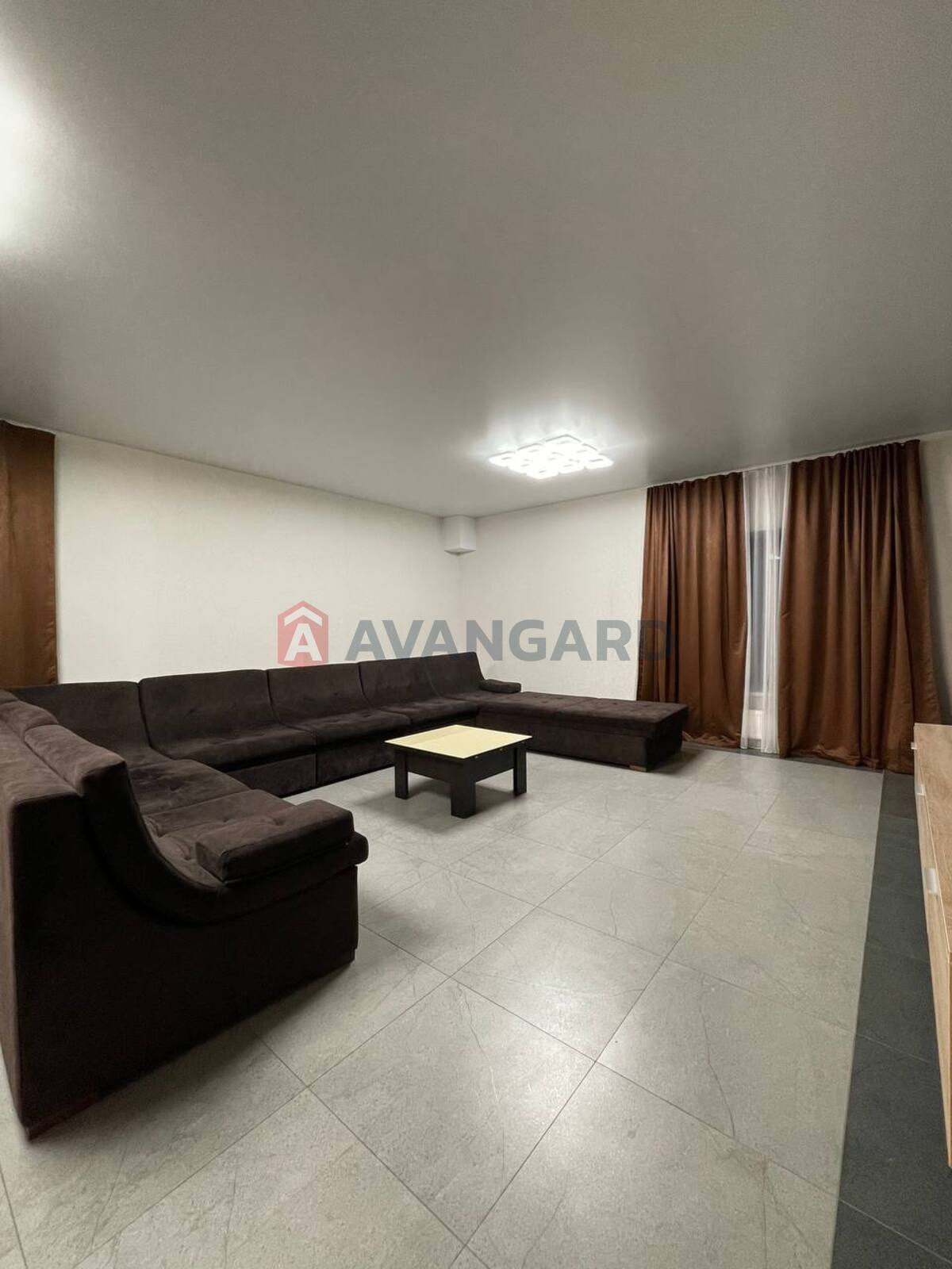 ���, 407 ��.�. ���� 10