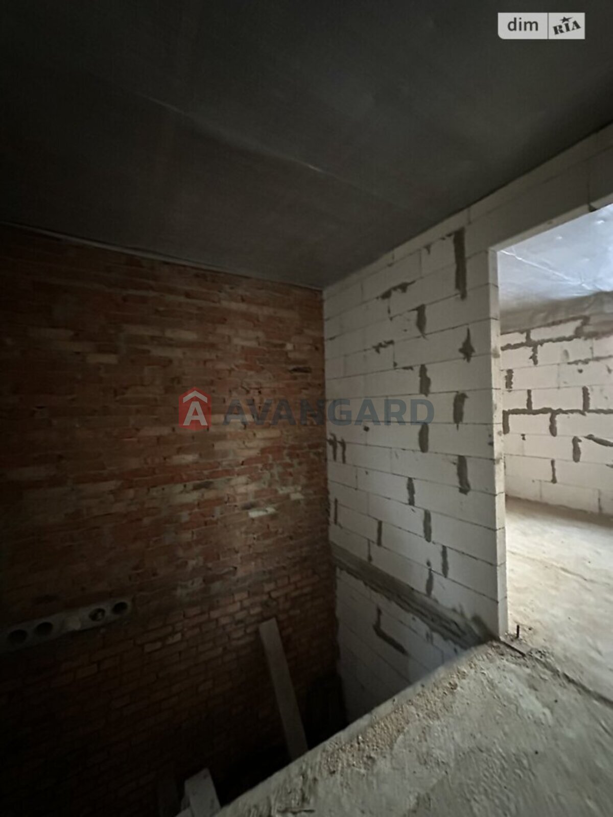 ��������, 75 ��.�. ���� 30