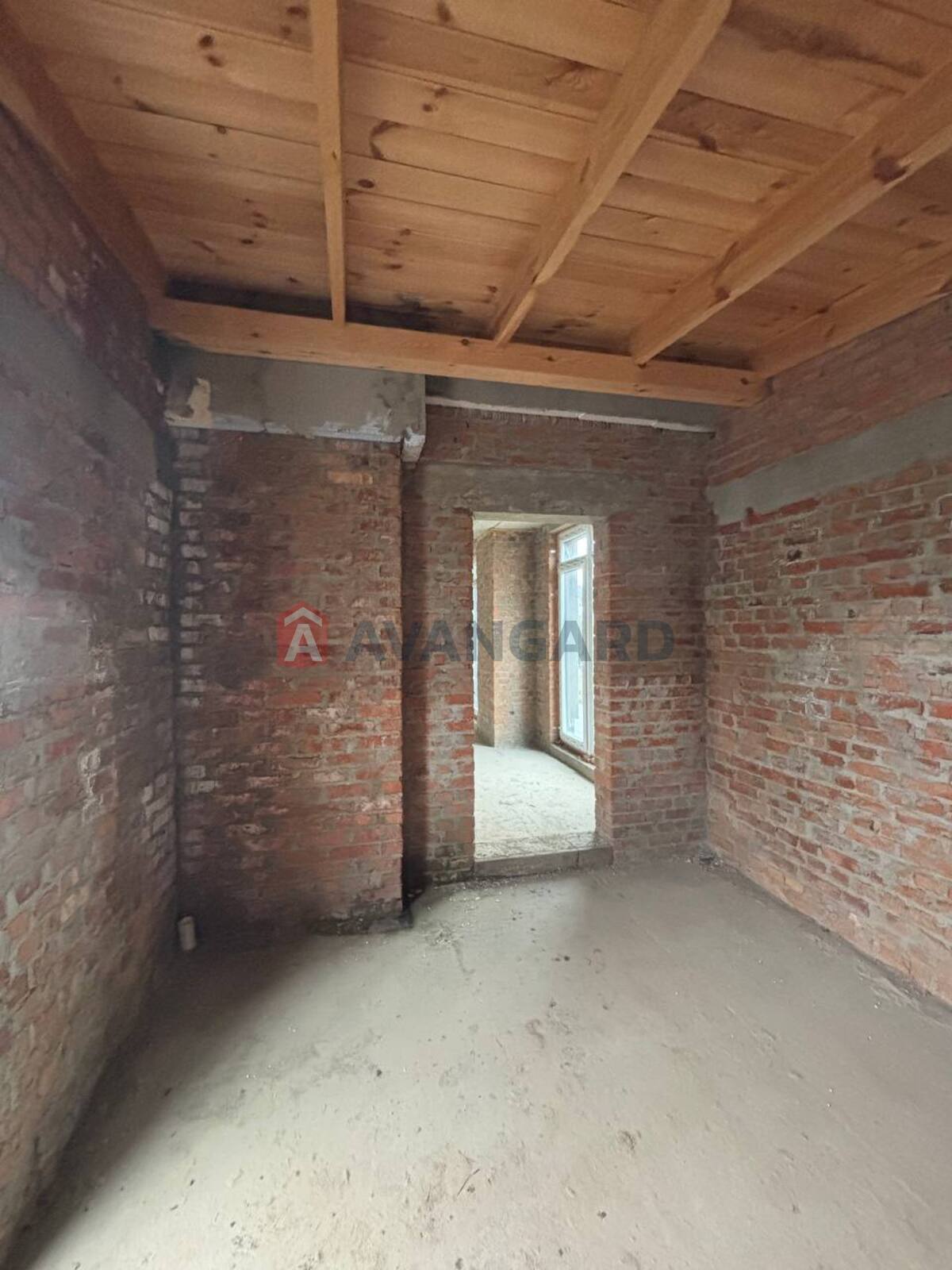 �������, 110 ��.�. ���� 21