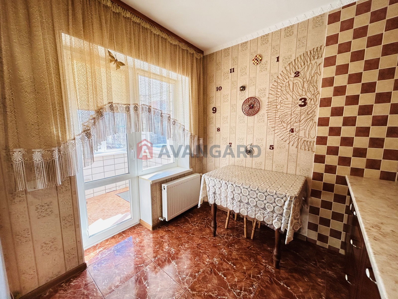 ���, 169 ��.�. ���� 28