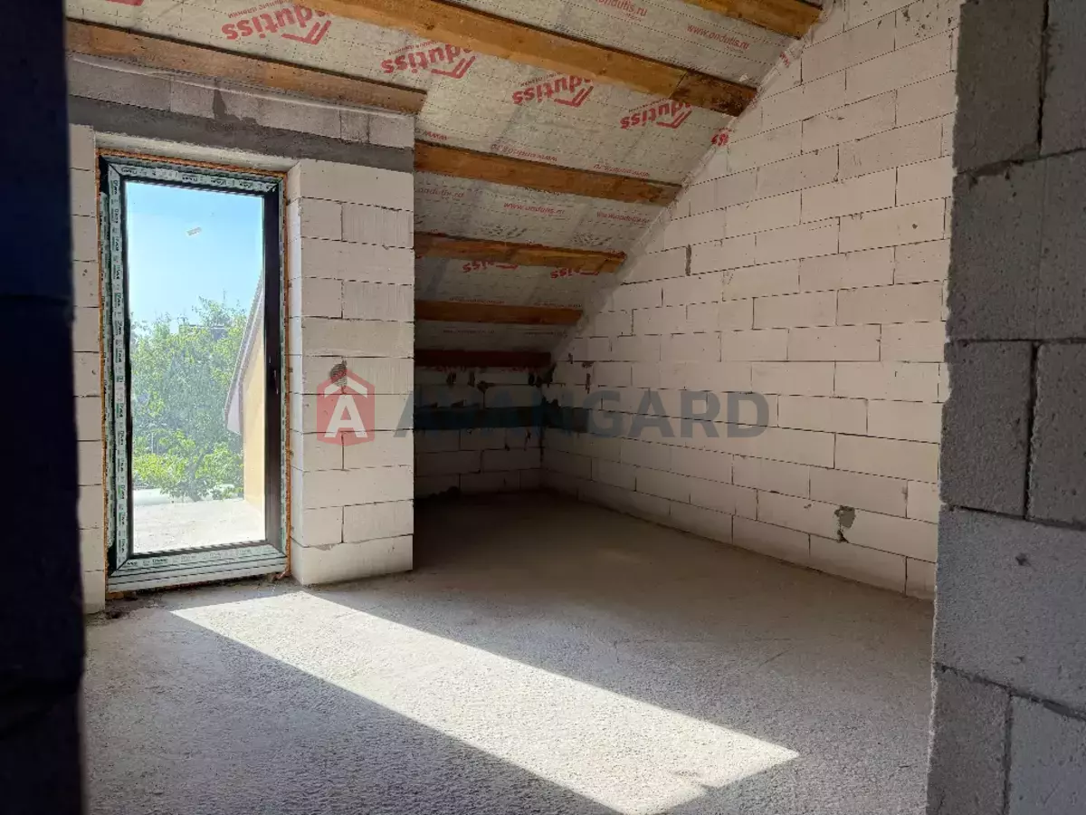 �������, 175 ��.�. ���� 5