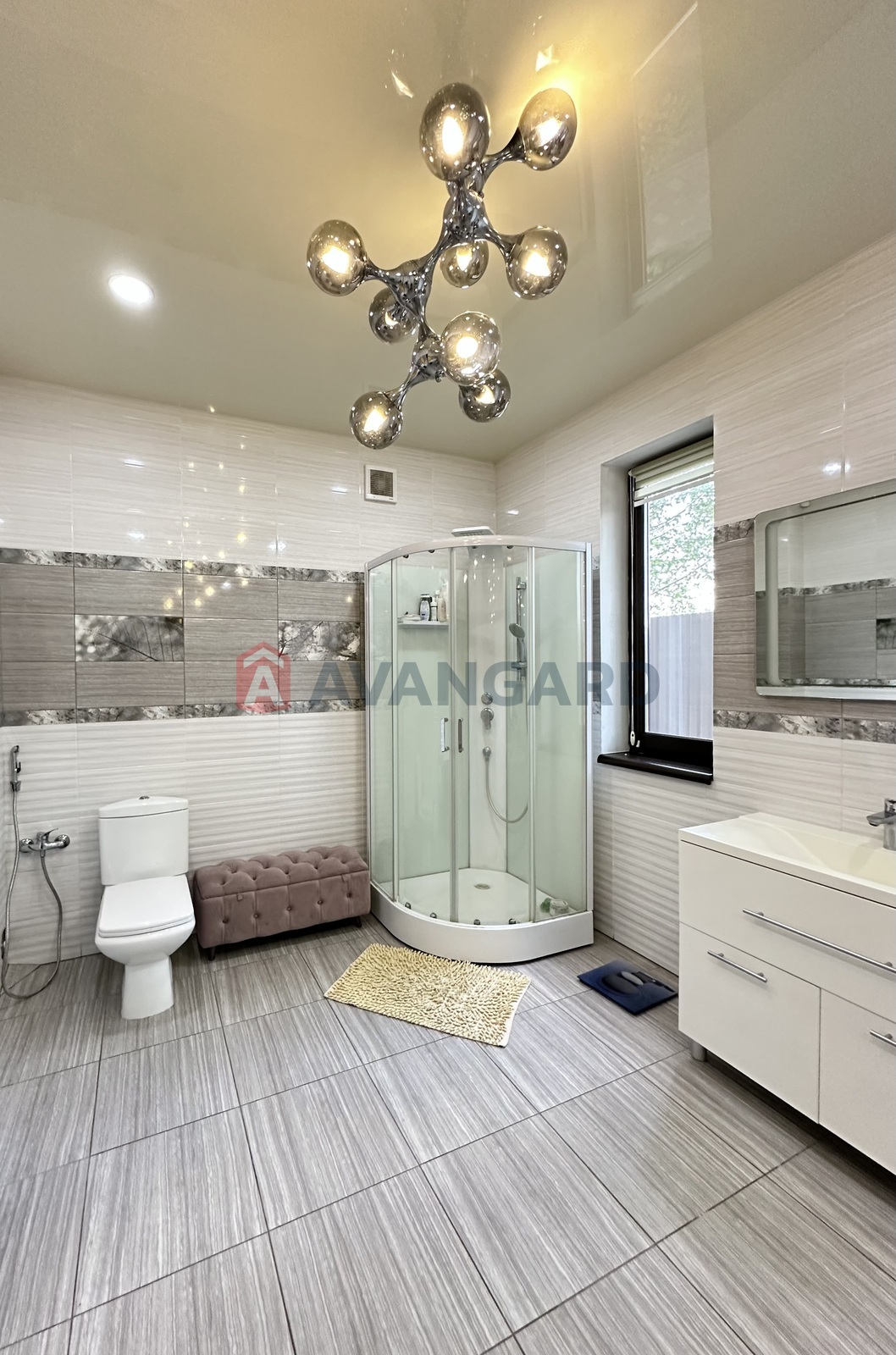 ���, 285 ��.�. ���� 28