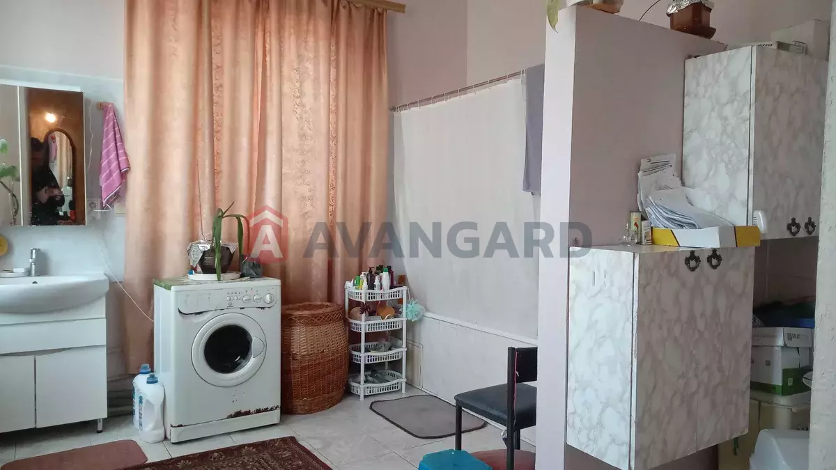 �������, 188 ��.�. ���� 17