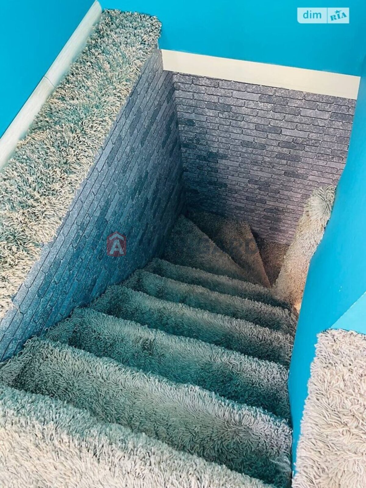 �������, 120 ��.�. ���� 19