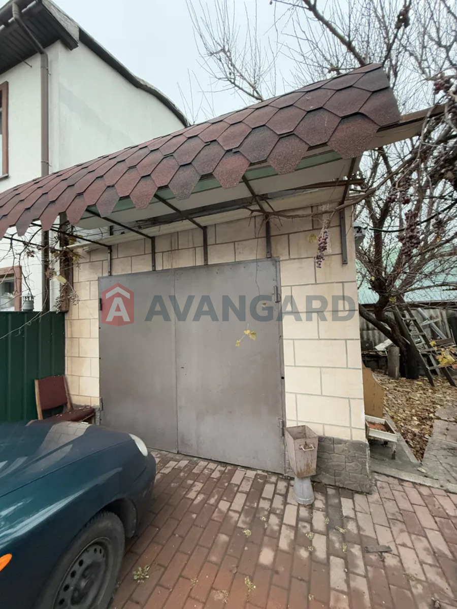 ������� �������, 42 ��.�. ���� 16