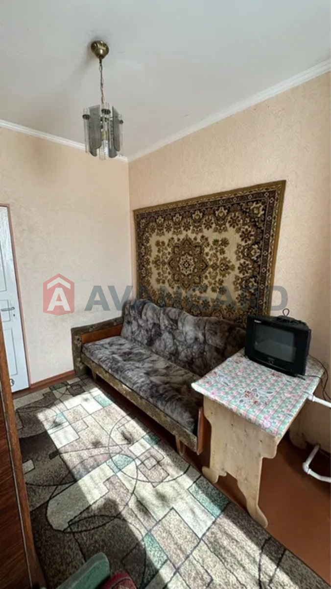 ������� �������, 77 ��.�. ���� 5