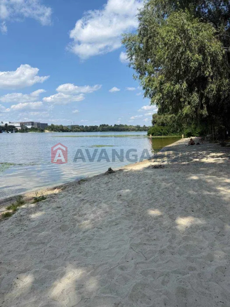 ��������, 84 ��.�. ���� 17