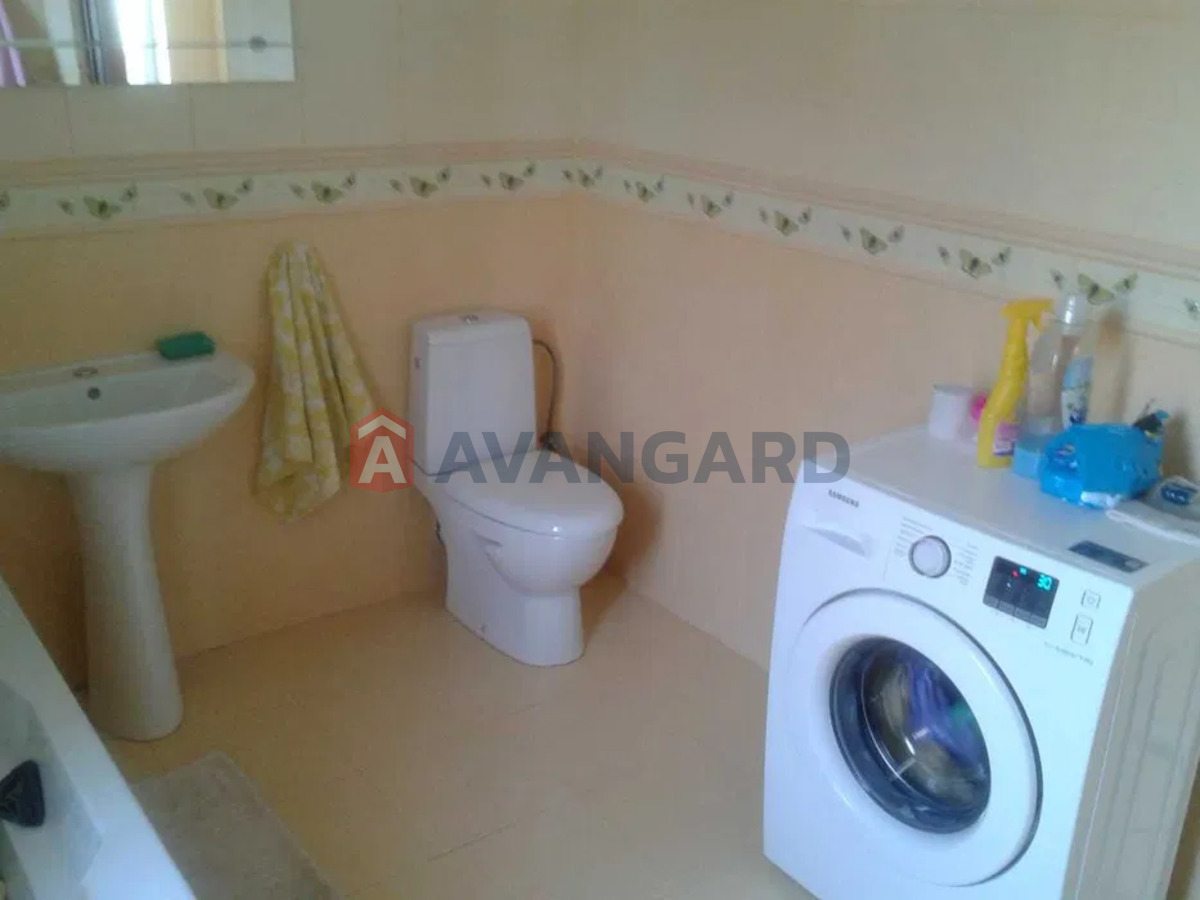 �������, 220 ��.�. ���� 11