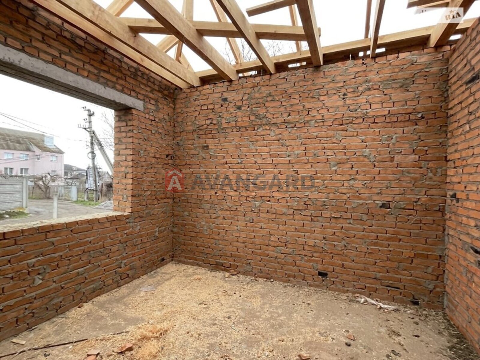 �������, 100 ��.�. ���� 6