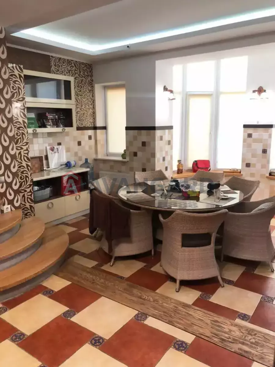 �������, 159 ��.�. ���� 9