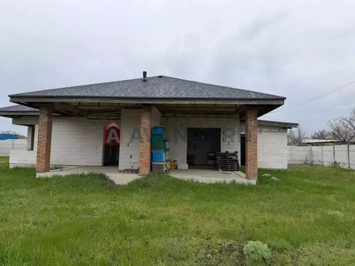 �������, 185 ��.�. ���� 1