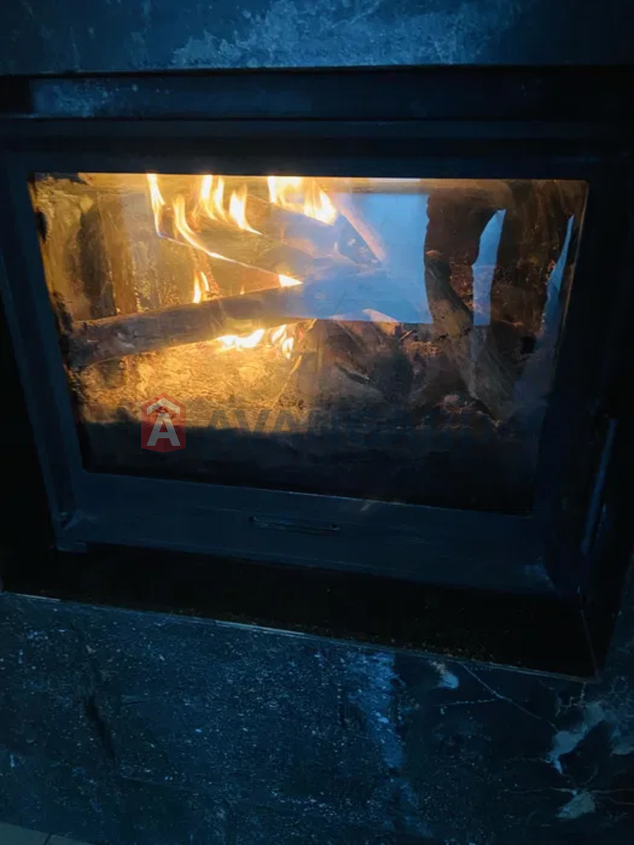 �������, 180 ��.�. ���� 22