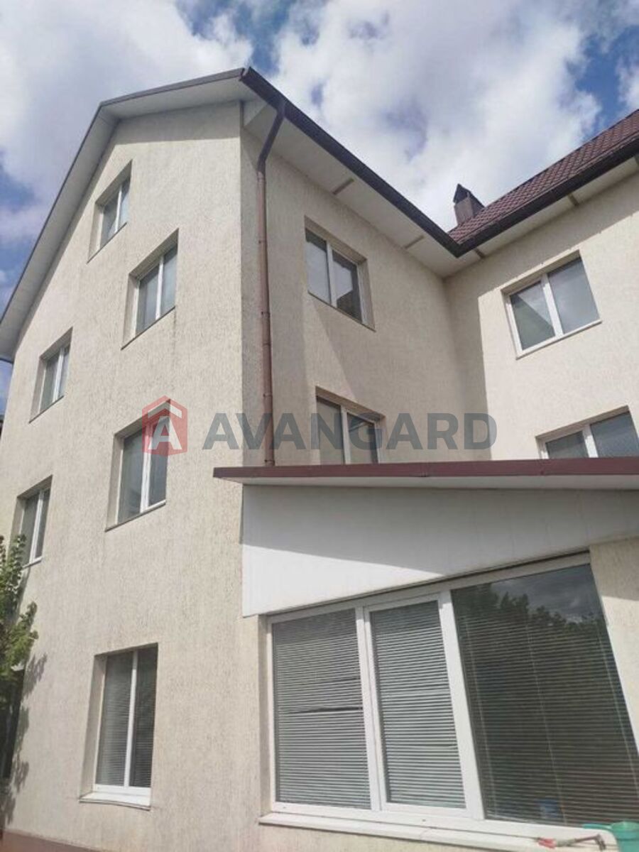 �������, 220 ��.�. ���� 14