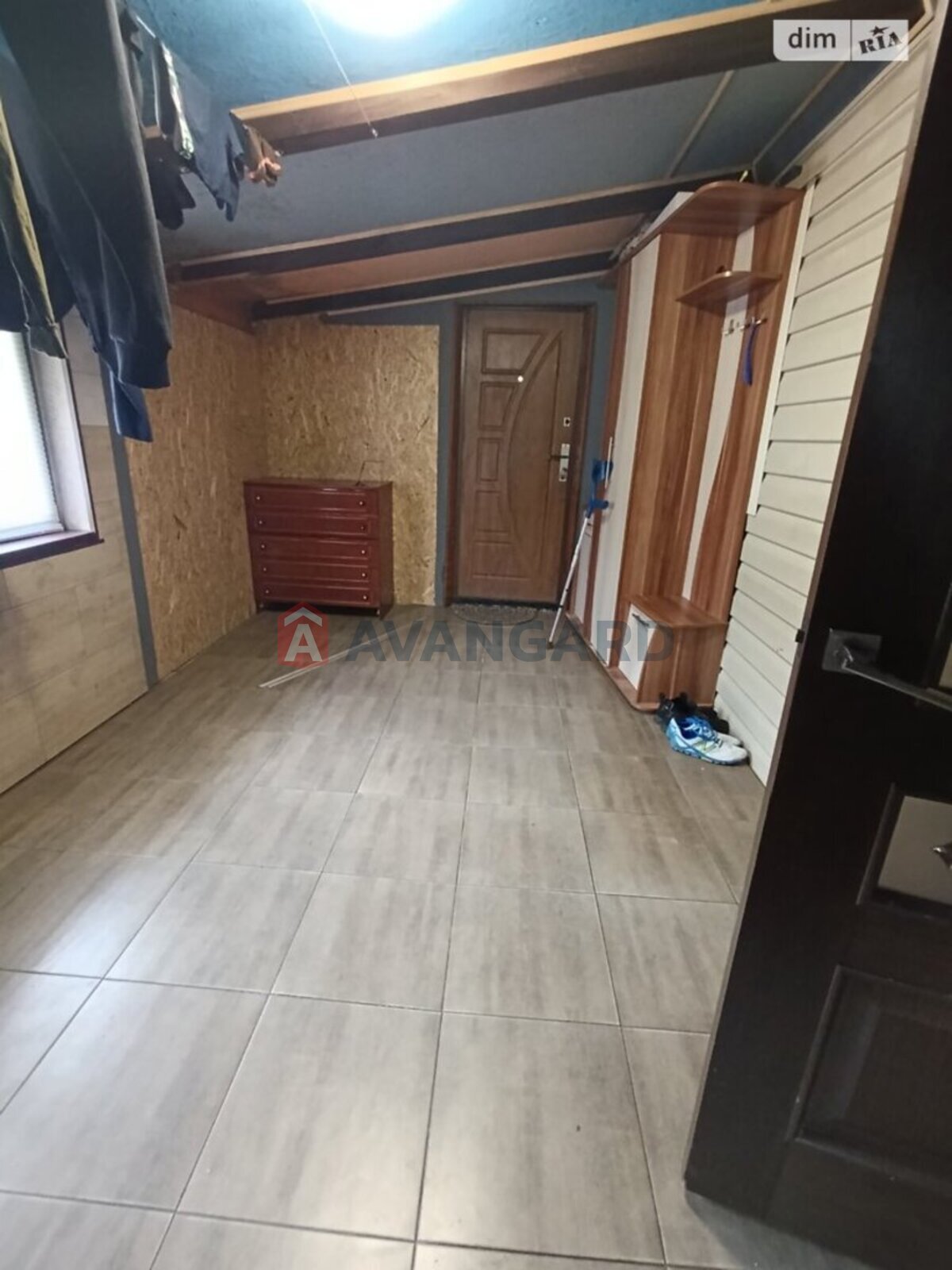 �������, 100 ��.�. ���� 12