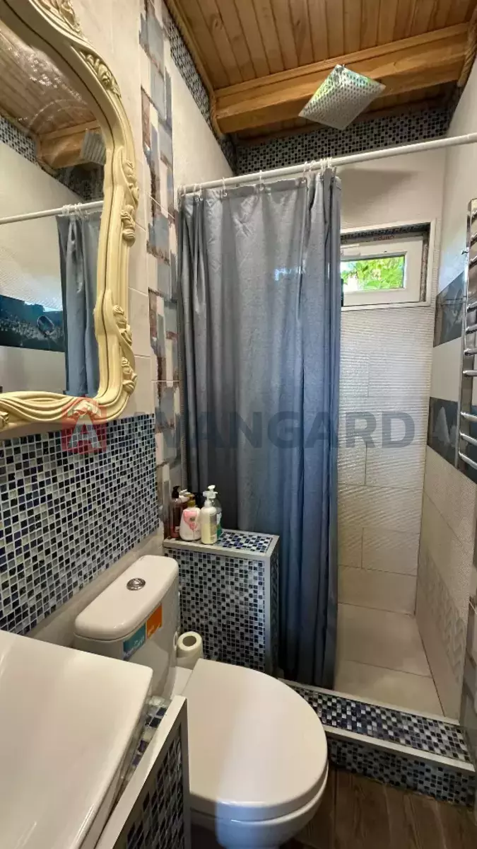 ����, 100 ��.�. ���� 4