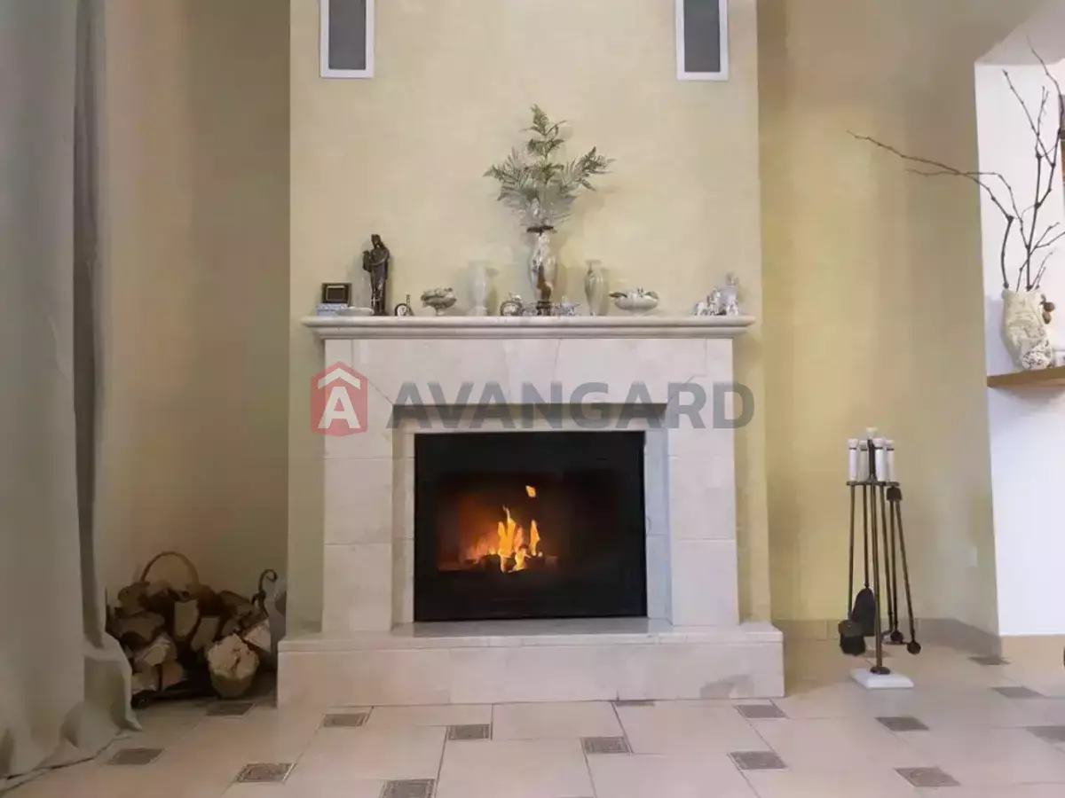 �������, 106 ��.�. ���� 6