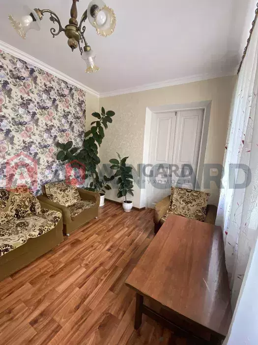 ���, 80 ��.�. ���� 1