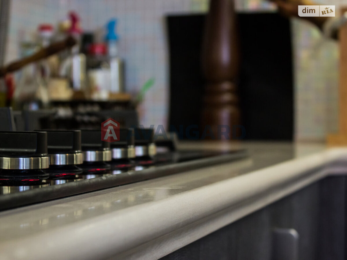 �������, 97 ��.�. ���� 13