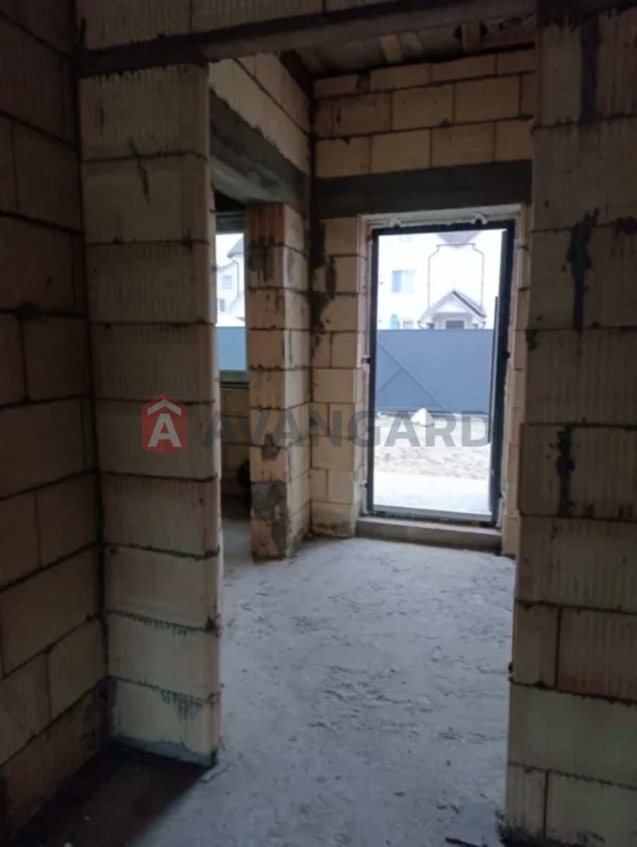 ���, 100 ��.�. ���� 10