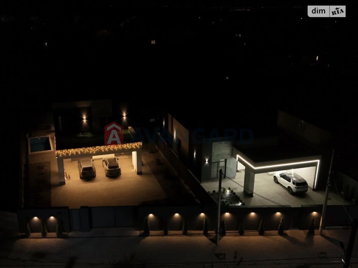 ���, 176 ��.�. ���� 1