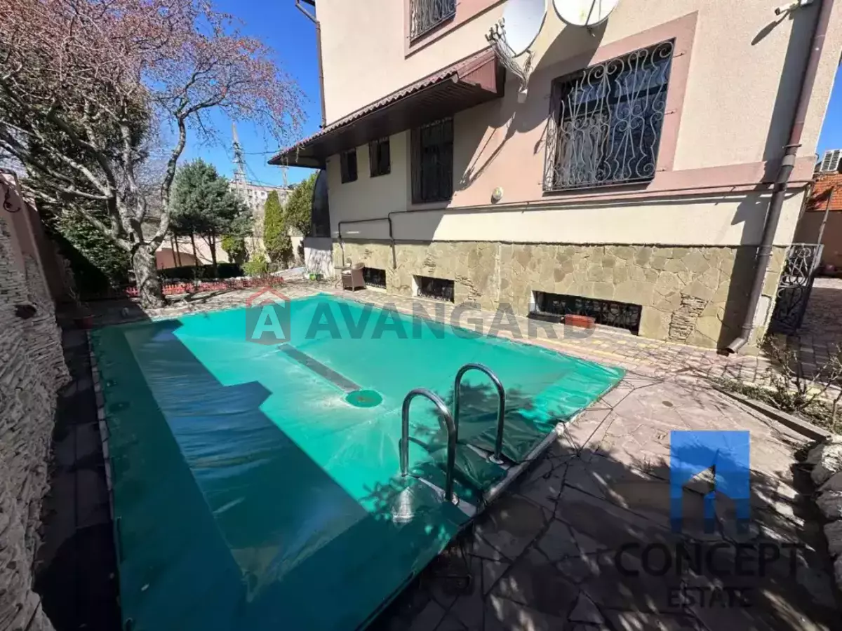 �������, 378 ��.�. ���� 6