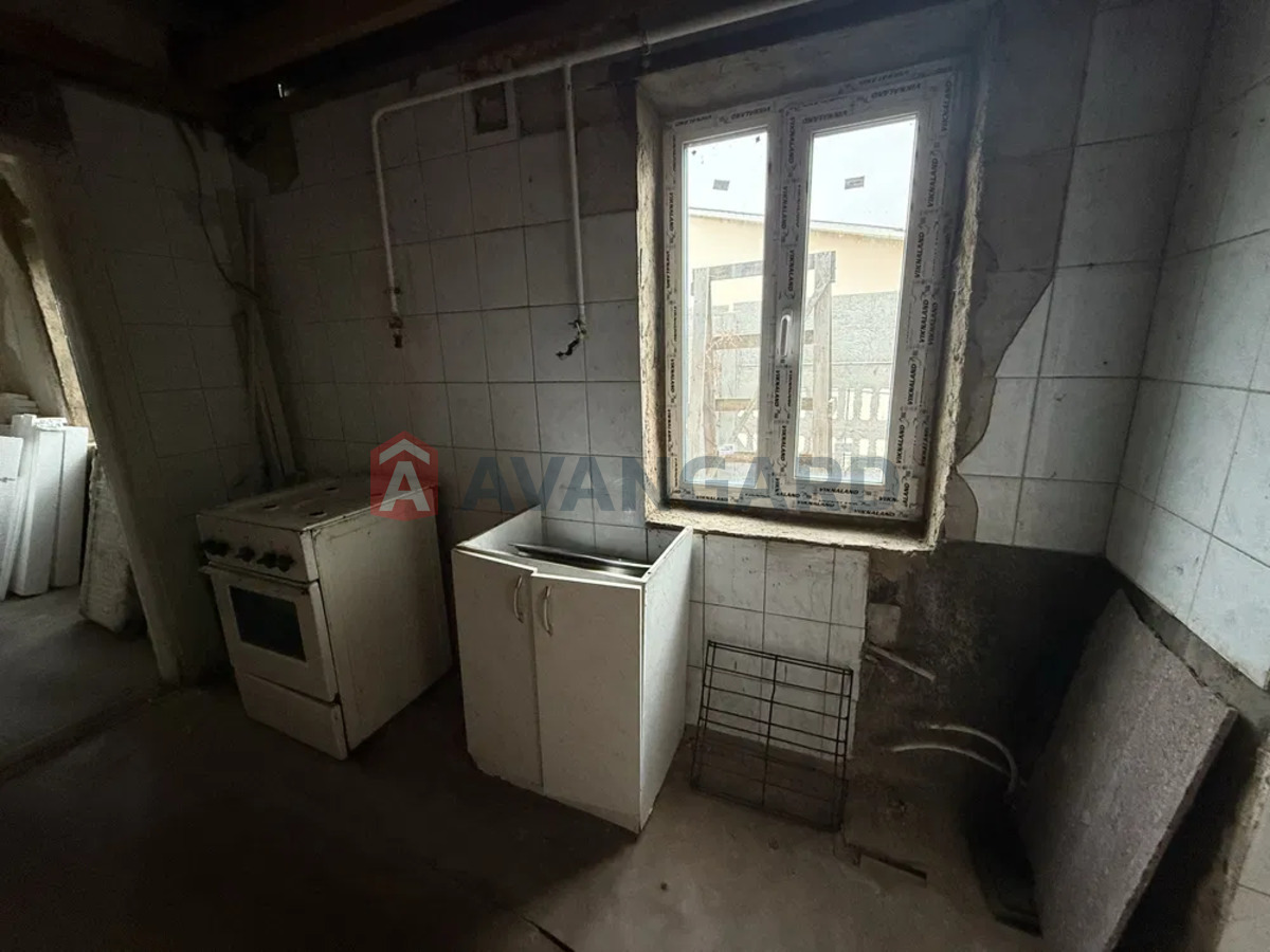 ������� �������, 38 ��.�. ���� 6