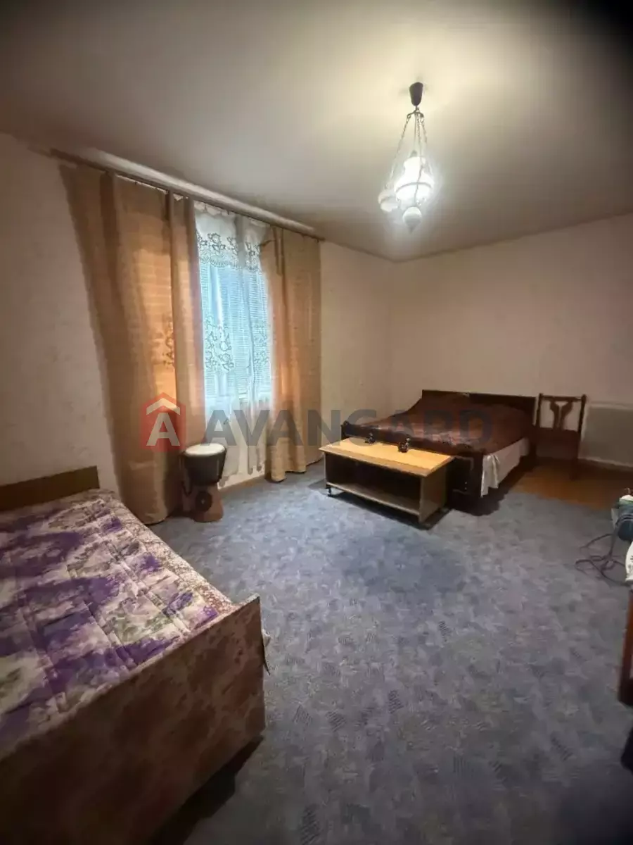 �������, 145 ��.�. ���� 4