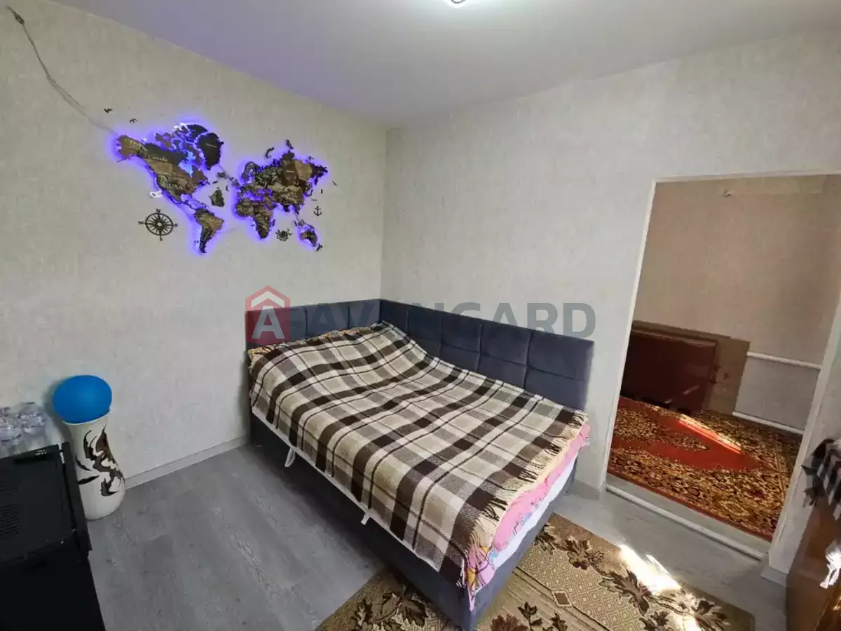 �������, 70 ��.�. ���� 3