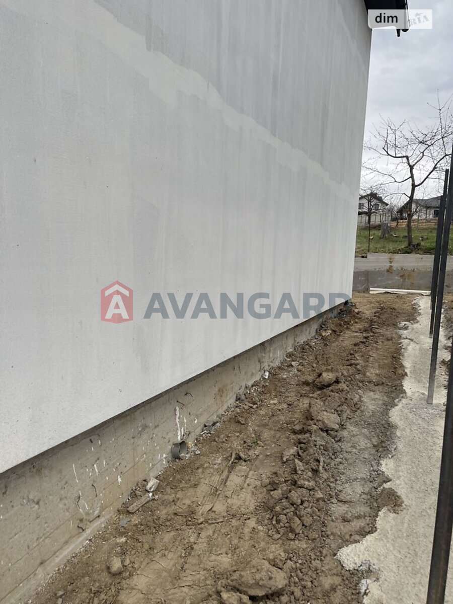 100 ��.�. ���� 17