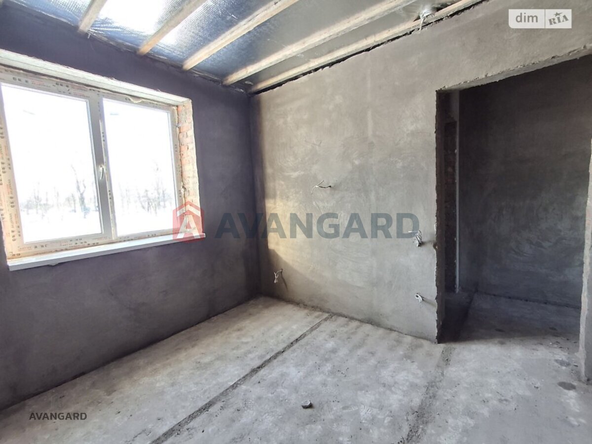 ��������, 75 ��.�. ���� 12