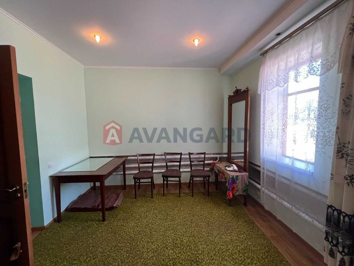 ������� �������, 43 ��.�. ���� 1