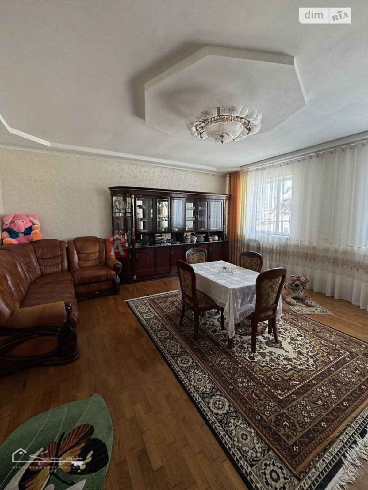 �������, 151 ��.�. ���� 3