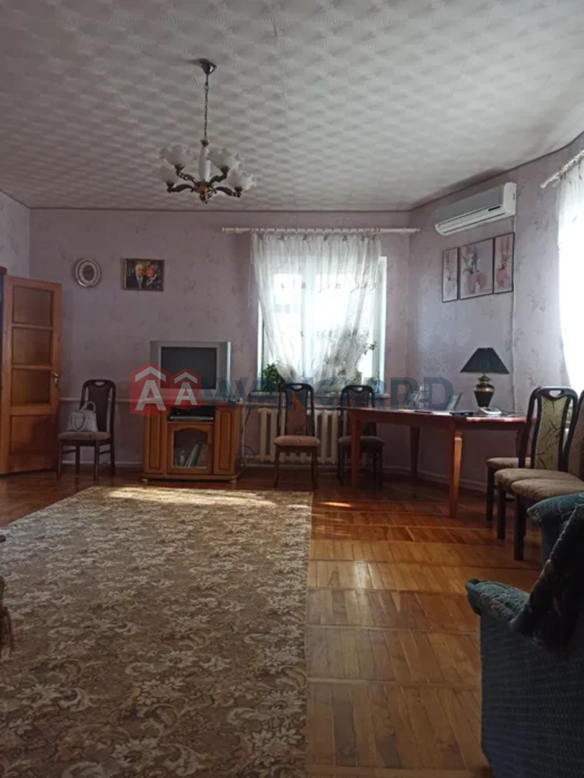 �������, 184 ��.�. ���� 13