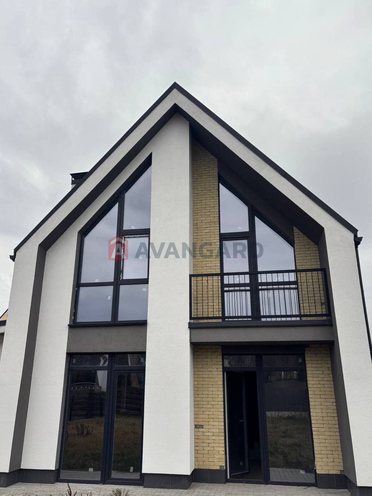 �������, 110 ��.�. ���� 4