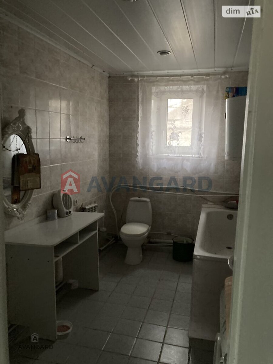 �������, 100 ��.�. ���� 7