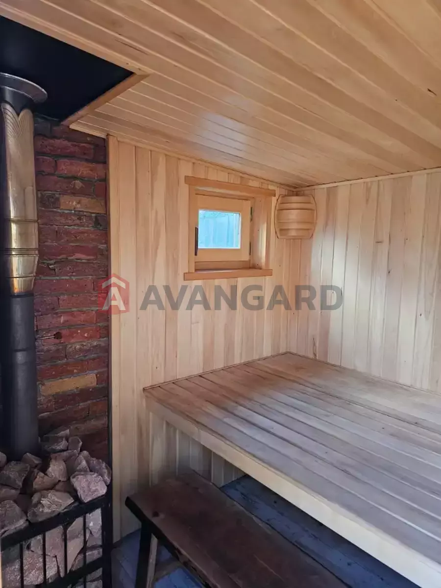 ����, 100 ��.�. ���� 22