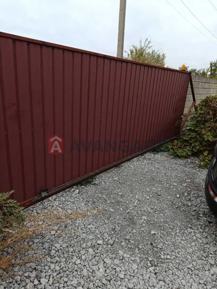 �������, 200 ��.�. ���� 9